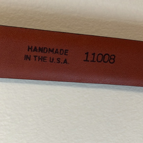 Crookhorn smooth black leather belt with silver buckle - Picture 8 of 13